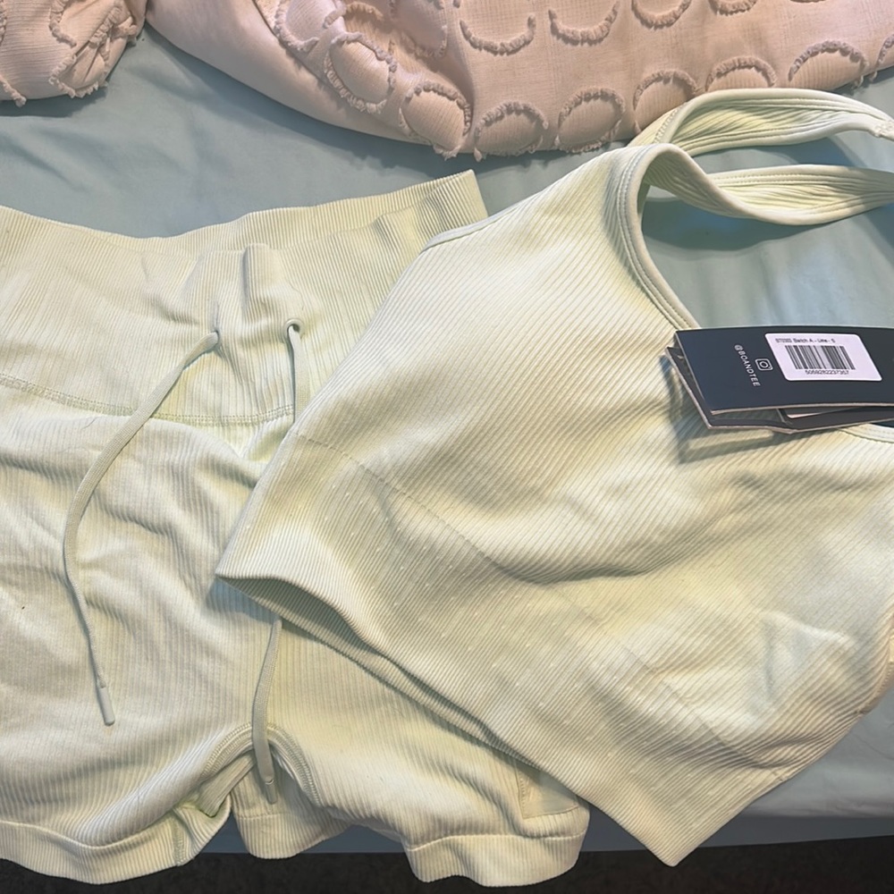 Bo and Tee workout set